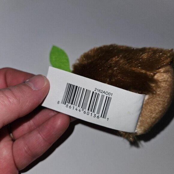 2 Sakuties Plush Lot Small 4" Bean Bag Toys Wally Hedgehog Reagan Raccoon - Picture 7 of 11